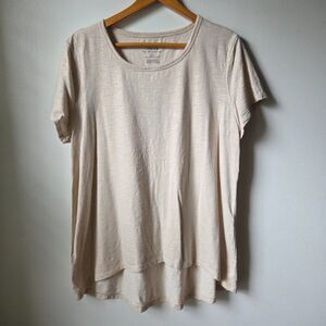 EUC CHICO'S ULTIMATE TEE GOLD HIGH LOW SIZE 3 / XL